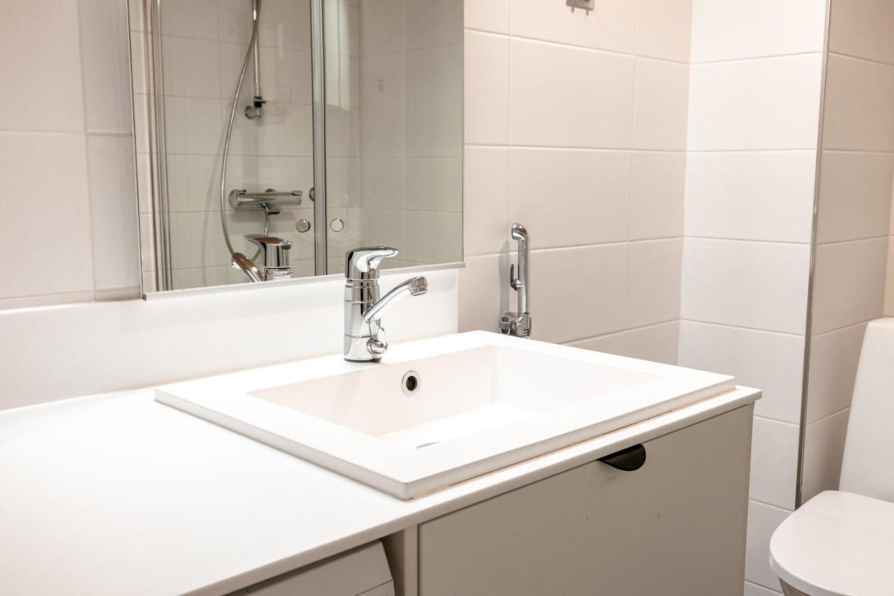 2Ndhomes Studio In Bulevardi ヘルシンキ エクステリア 写真